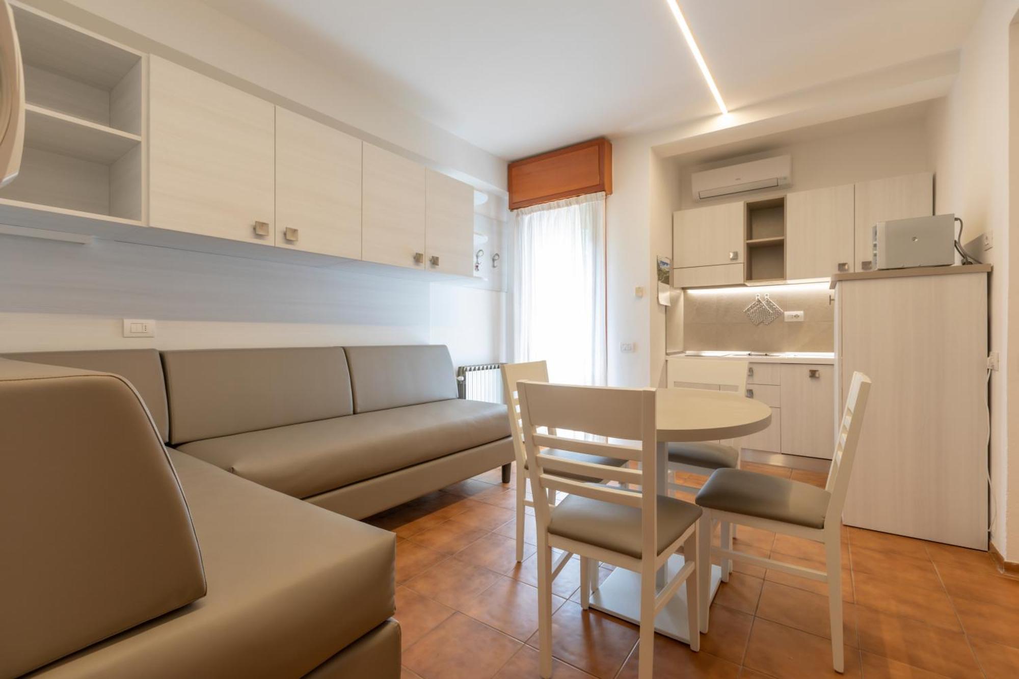 Residence Piccolo Мілано-Маріттіма Екстер'єр фото