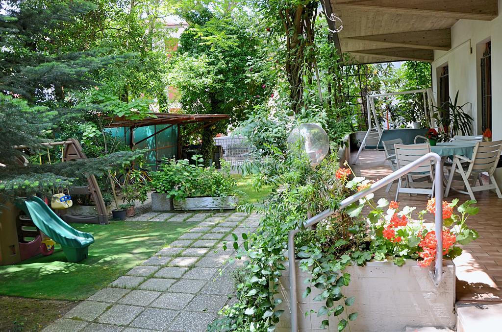 Residence Piccolo Мілано-Маріттіма Екстер'єр фото